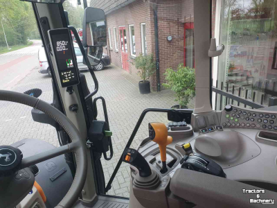 Schlepper / Traktor John Deere 6120M