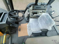 Schlepper / Traktor Valtra 8450 Delta Power Shift