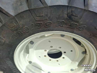 Räder, Reifen, Felgen & Distanzringe BKT 380/70R24
