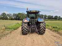 Schlepper / Traktor New Holland 8360