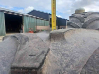 Räder, Reifen, Felgen & Distanzringe Vredestein 710/75r38 & 600/65r28