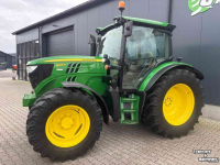 Schlepper / Traktor John Deere 6105 R
