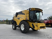 Feldhäcksler New Holland CX 8.70