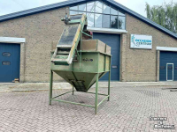 Aufschlagbunker Breston Aardappelbunker / Opslagbunker met elevators en valbreker