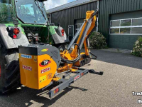 Mähausleger mit Schlegelmäher Ferri TP460 Vision Klepelmaaier