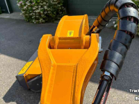 Mähausleger mit Schlegelmäher Ferri TP460 Vision Klepelmaaier