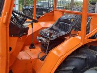Obsttraktor Holder 860