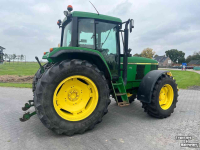 Schlepper / Traktor John Deere 6800