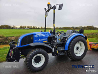 Schlepper / Traktor New Holland T 3.70