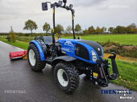 Schlepper / Traktor New Holland T 3.70