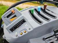Schlepper / Traktor New Holland T 3.70