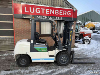 Gabelstapler Eurotrac FE30 Heftruck Diversen