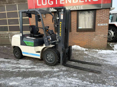 Gabelstapler Eurotrac FE30 Heftruck Diversen
