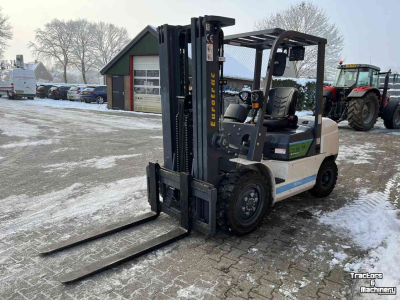 Gabelstapler Eurotrac FE30 Heftruck Diversen