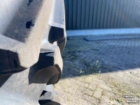Räder, Reifen, Felgen & Distanzringe  620/70R42 Kleber + 540/65R30 Trelleborg