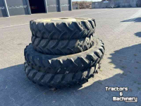Räder, Reifen, Felgen & Distanzringe Kleber 270/95- 32--- 270/95- R 48