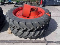Räder, Reifen, Felgen & Distanzringe Taurus 340/85R48 & 270/95R36