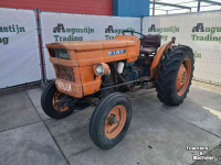 Schlepper / Traktor Fiat 450 vigneto