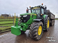 Schlepper / Traktor John Deere 6M220
