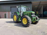 Schlepper / Traktor John Deere 7700