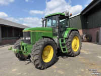 Schlepper / Traktor John Deere 7700