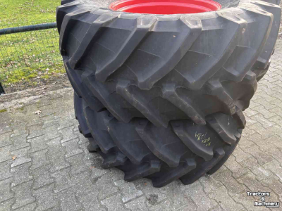 Räder, Reifen, Felgen & Distanzringe Trelleborg 600/65R28 TM800 90% op 10 gaats velgen