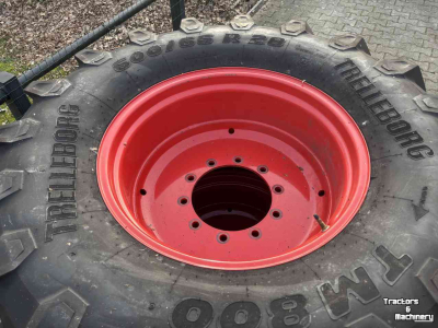 Räder, Reifen, Felgen & Distanzringe Trelleborg 600/65R28 TM800 90% op 10 gaats velgen