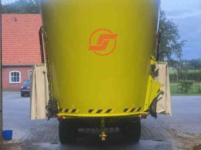 Futtermischwagen Vertikal Storti Storti Dunker T3-340S