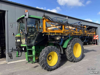 Selbstfahrende Feldspritze John Deere John deere 6310 Sieger opbouw