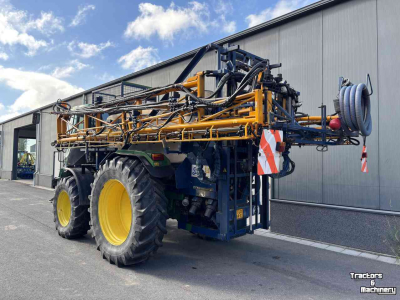 Selbstfahrende Feldspritze John Deere John deere 6310 Sieger opbouw