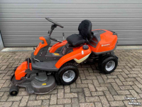 Aufsitzrasenmäher Husqvarna Husqvarna R216T AWD