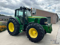Schlepper / Traktor John Deere 6820