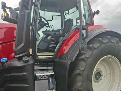 Schlepper / Traktor Valtra T175eA eenvoudige trekker voor een mooi prijsje