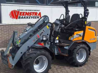 Radlader Giant G2700 HD +