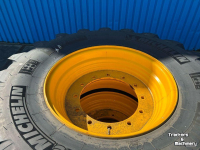 Räder, Reifen, Felgen & Distanzringe Michelin 4x XMCL 480/80R26 JCB 12g.