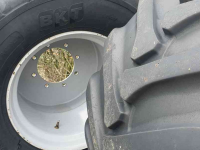 Räder, Reifen, Felgen & Distanzringe BKT 650/45R22.5 en 800/45-30.5