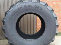 Räder, Reifen, Felgen & Distanzringe Mitas IF 900/60 R42