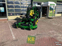 Aufsitzrasenmäher John Deere 1570 Zitmaaier