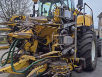 Feldhäcksler New Holland FR 9080