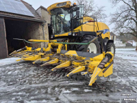 Feldhäcksler New Holland FR 9080