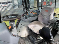 Schlepper / Traktor Valtra N142