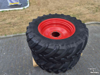 Räder, Reifen, Felgen & Distanzringe Trelleborg 2x Trelleborg 650/65R42, Fendt 700,800