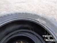 Räder, Reifen, Felgen & Distanzringe Firestone 440/65-24   maxi traction 65