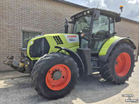 Schlepper / Traktor Claas Arion 620