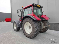Schlepper / Traktor Valtra N 143 D