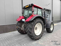 Schlepper / Traktor Valtra N 143 D