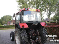 Schlepper / Traktor Case Case-IH 733 International