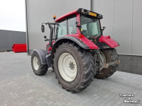 Schlepper / Traktor Valtra N 143 D