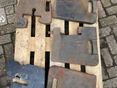 Frontgewichte  Diverse Gewichten o.a. NH, Case, Fiat