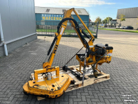 Mähausleger mit Kreiselmäher McConnel PA32